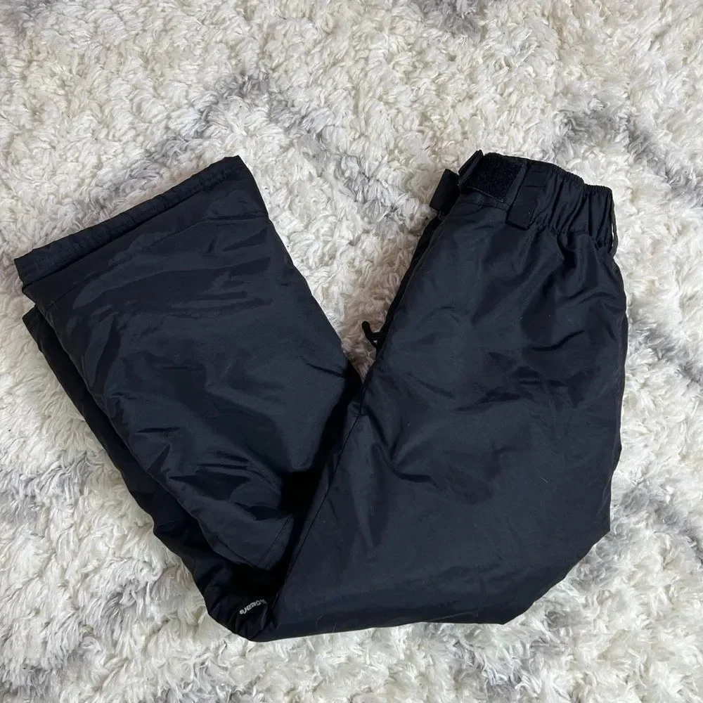 Kids Black Joggers snow